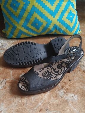 Fly London Wedges. Size 40, Black Leather Peep Toe Sandal.
